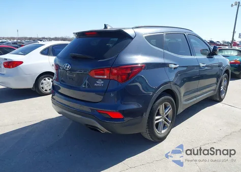 2017 Hyundai Santa Fe Sport 2.4L z USA, uszkodzony, nr VIN 5XYZU3LB1HG384368